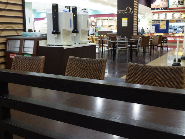 席数多いです_はなまるうどんアピタ静岡店