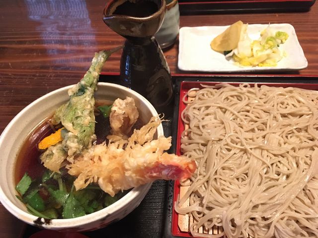 そば処是庵たみ吉