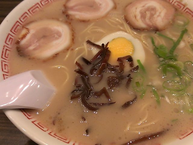 豚骨ラーメン_松ちゃん