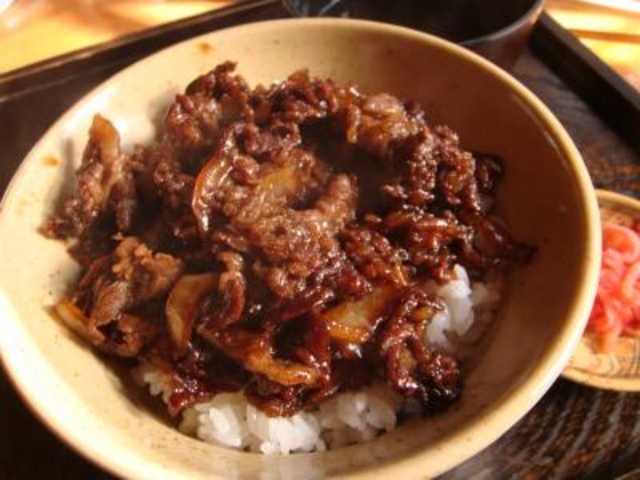 牛丼_おかげ横丁・豚捨