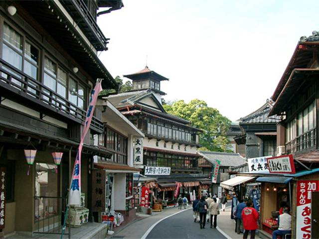 参道_成田山新勝寺
