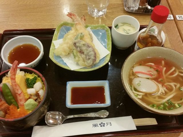 注文した料理_風月 那覇空港店