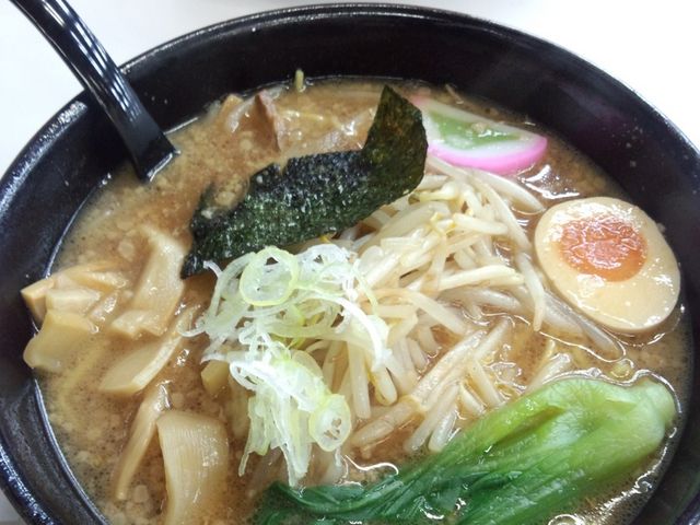 味噌ラーメン。_レストラン富士山テラス (双葉サービスエリア下り線)