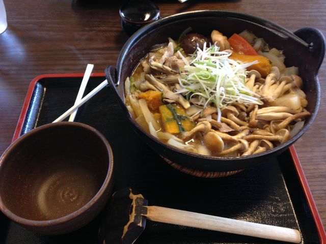 具沢山のほうとうです_一味家