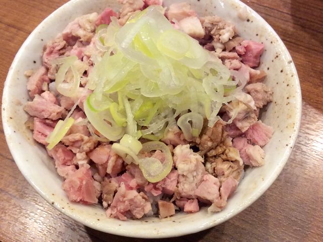 チャーシュー丼_麺屋 NOROMA
