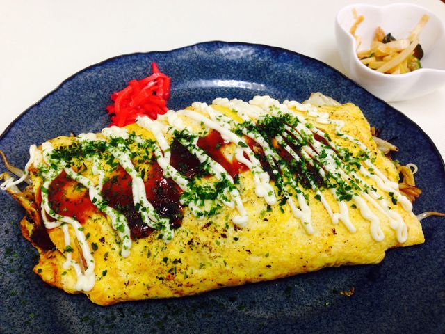 オム焼きそば_デリカフーズ ハマモト