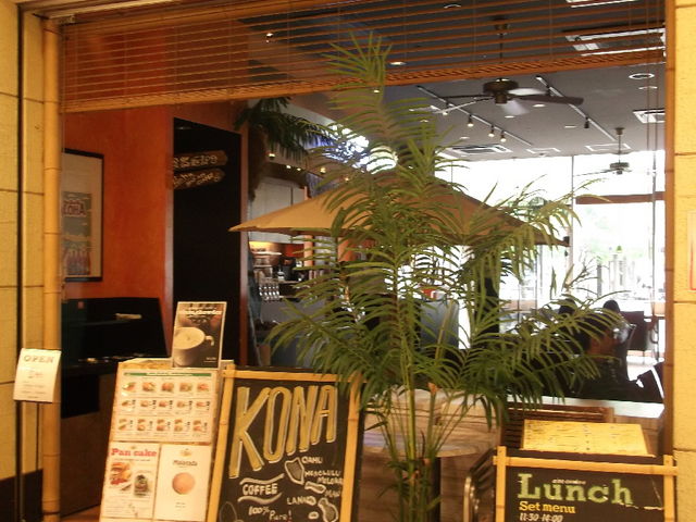 ハワイアン_BAD ASS COFFEE海浜幕張店