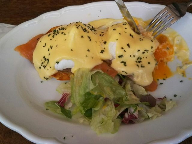 エッグベネフイクト_バビーズ ニューヨーク アークヒルズ店