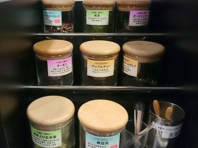 ドリンクバーの紅茶類は、リーフから抽出する本格派_ガスト 渋谷駅前店