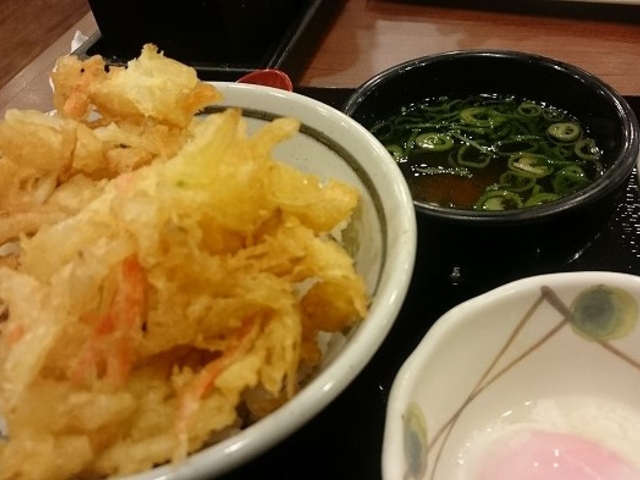 天丼用ご飯+好みの天ぷらをチョイス=お好み天丼セット_丸亀製麺・新宿文化クイントビル店