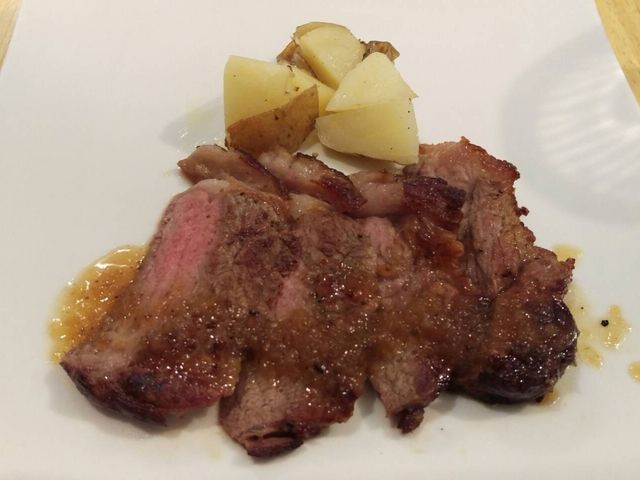 おいしいお肉_タクカフェ TAKCAFE