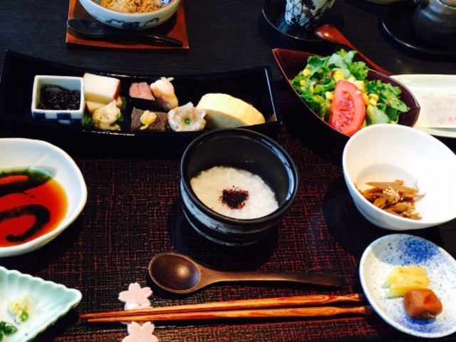 豪華な和食_ホテルはつはな つつじの茶屋