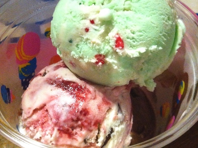 ストロベリーが美味しい_サーティワンアイスクリーム青森イトーヨーカドー店(31 Baskin-Robbins)