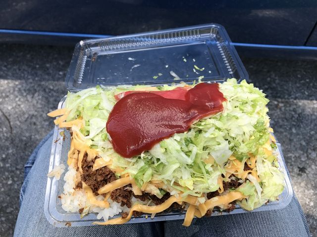 野菜チーズのせ700円_キングタコス 金武本店