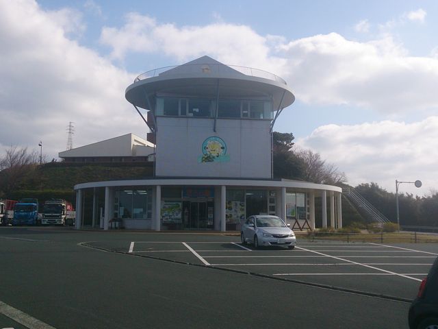 建物。_道の駅 伊方きらら館