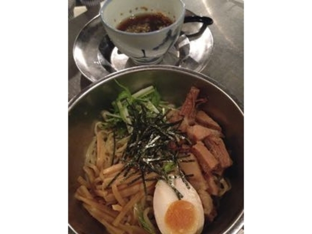 チャーシューも柔らかくて美味しい_ZUND-BAR