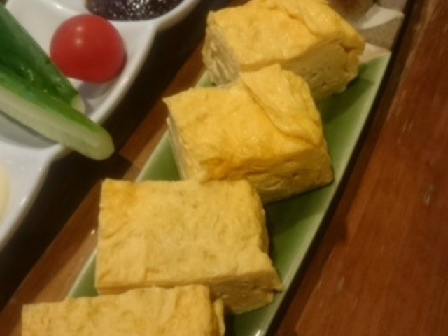 C六方はちべい出し巻き うまかった〜_うまい肴と鶏焼酒家 六方 はちべい