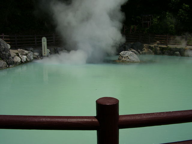 熱湯の温度_白池地獄