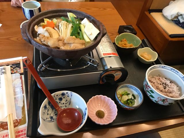 鶏白湯鍋定食 1,350円_藍屋 大宮公園店