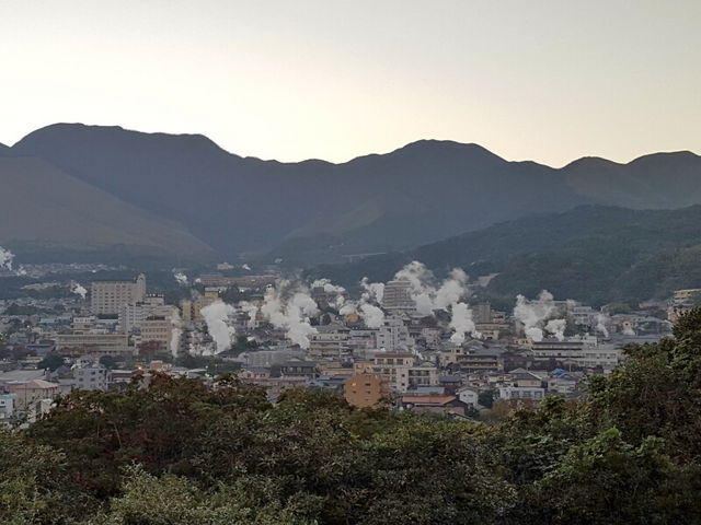夕方です_湯けむり展望台