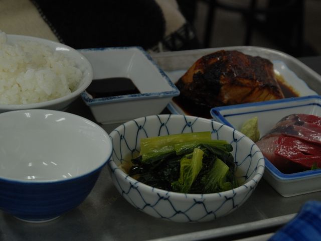 鰤の刺身が美味しかった_銀シャリ屋ゲコ亭