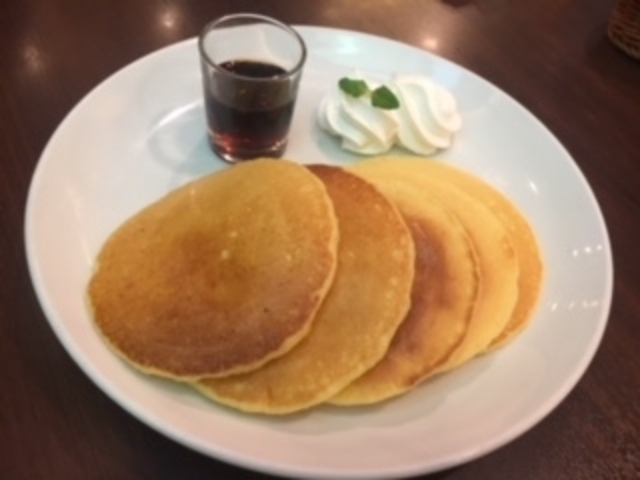 ノーマルパンケーキ_喫茶店 キーフェル 阪急32番街店