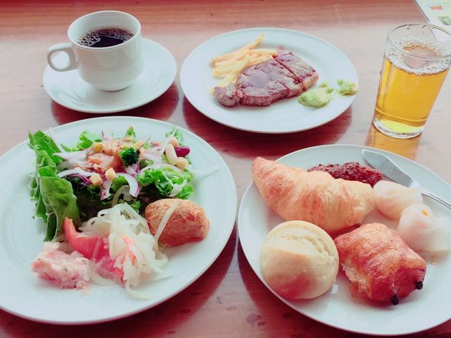 焼きたてパンが美味しい_横浜桜木町ワシントンホテル DINING&BAR BAYSIDE