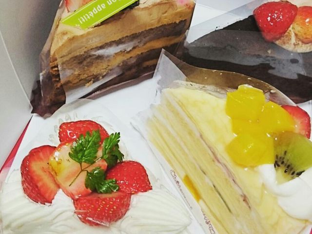 たまにはケーキも_シャトレーゼ伊丹中野店