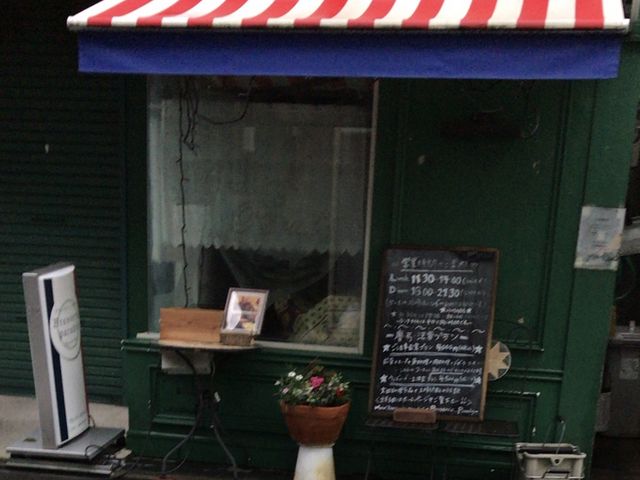 パラディ_ブラッスリー・パラディ