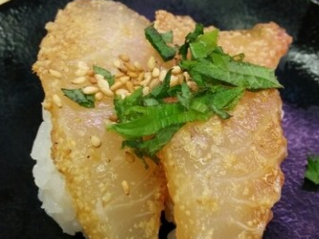 スシロー高槻辻子店