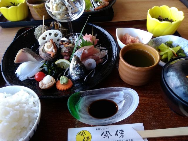 サザエづくし定食です。_風傍