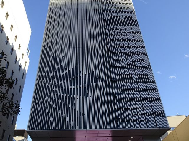 建物はすごく洗練されています_警察博物館