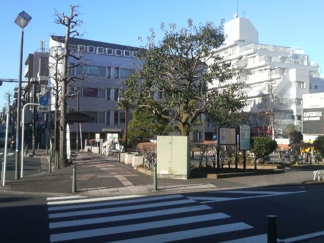 相鉄・天王町駅前の公園である_相模鉄道天王町駅
