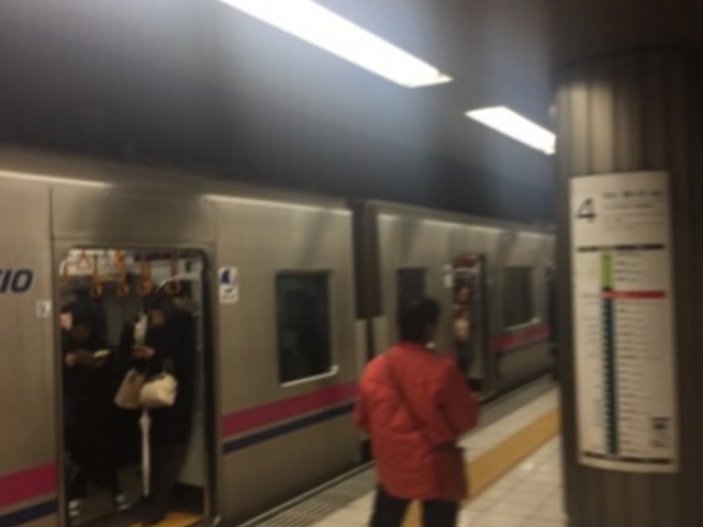 京王新線に乗り入れます。_都営新宿線 新宿駅