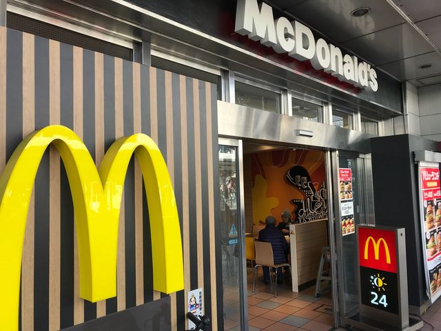外観_マクドナルド四条河原町店