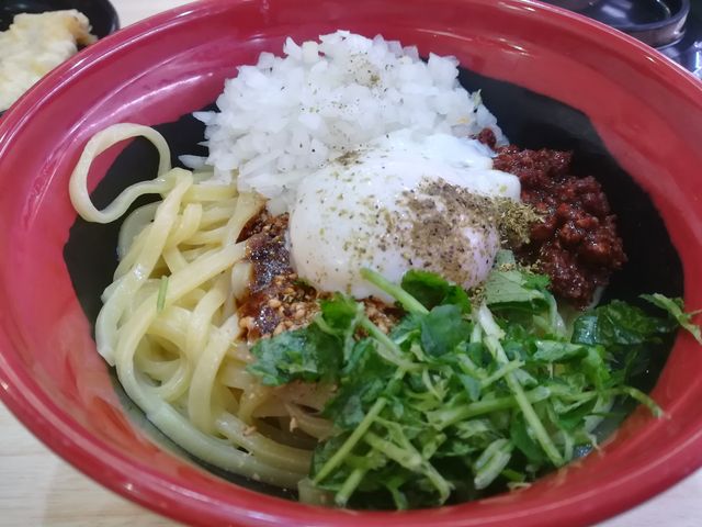 汁無し担々麺_くら寿司二条店