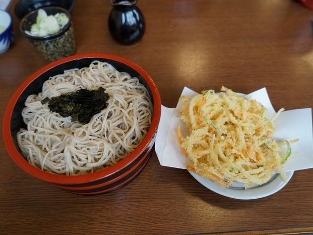 ざるそばとかき揚げ_草笛