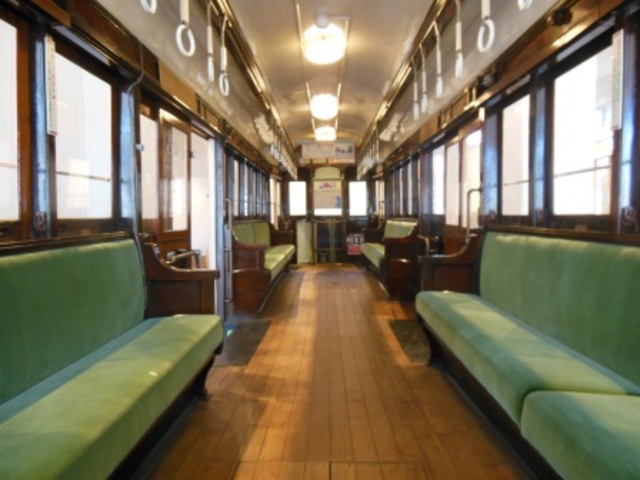 車内_横浜市電保存館