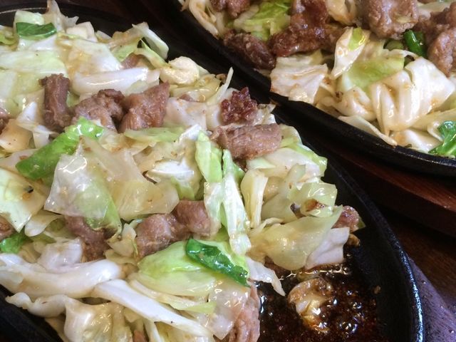 肉汁がジュワー_びっくり亭 本店
