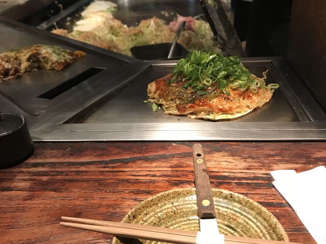 弁兵衛焼き_鉄ぱん屋 弁兵衛 八丁堀店 〜お好み焼き〜
