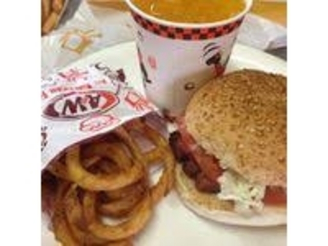 カーリーフライ最高_A&W 糸満店