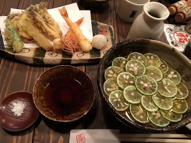 冷かけすだちと天ぷら盛り合わせ_土山人