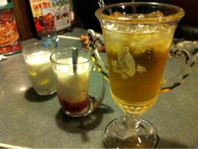 他のドリンクと比べてこの大きさです!_びっくりドンキーパワーセンター松阪店
