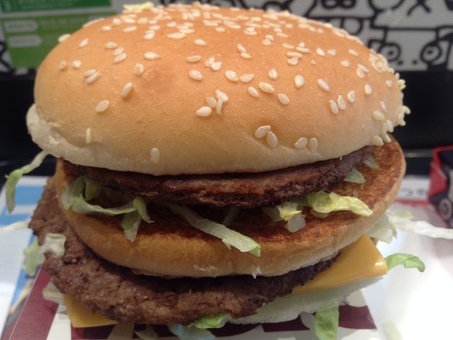 やっぱビックマック_マクドナルド学芸大店