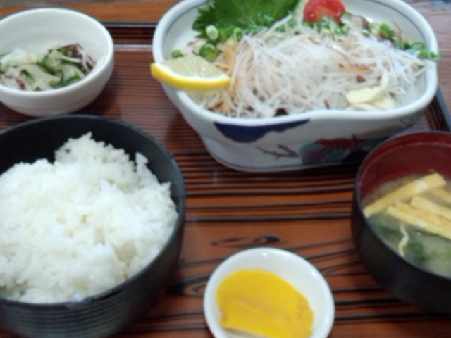 ウツボのたたき定食です_お食事処あしずり