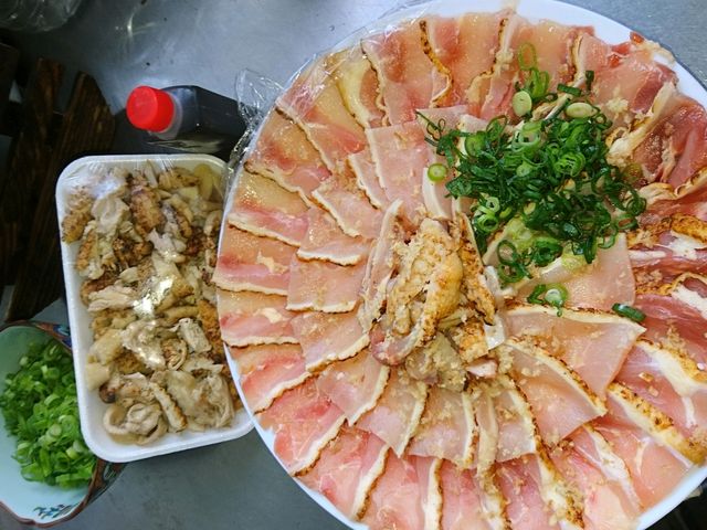 地鶏のたたきと とりかわ_泰勝軒