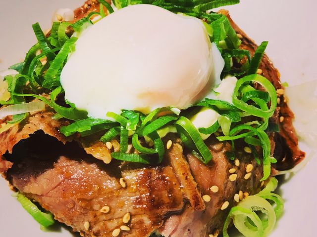 ステーキ丼_クワトロ ナポリ 鹿児島中央駅店