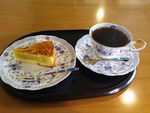 ケーキセット_今出川珈琲館