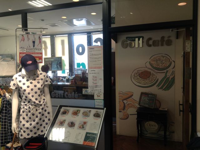 2階カフェ店頭_ヴィクトリアゴルフカフェ 世田谷店