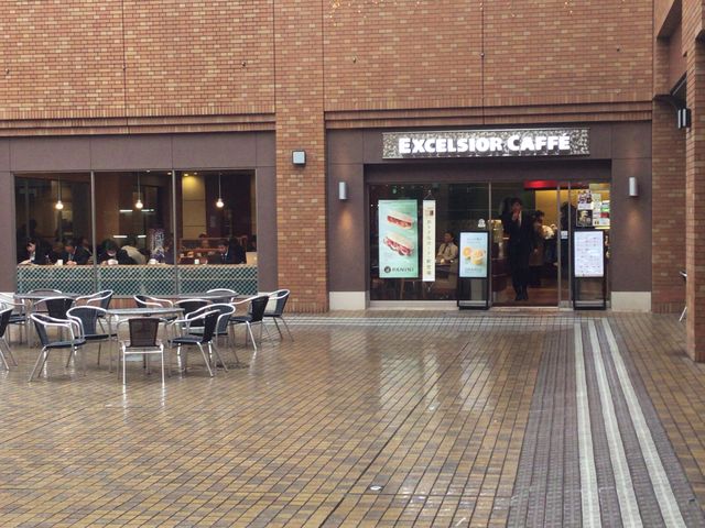 お茶の水_エクセルシオールカフェ新お茶の水店